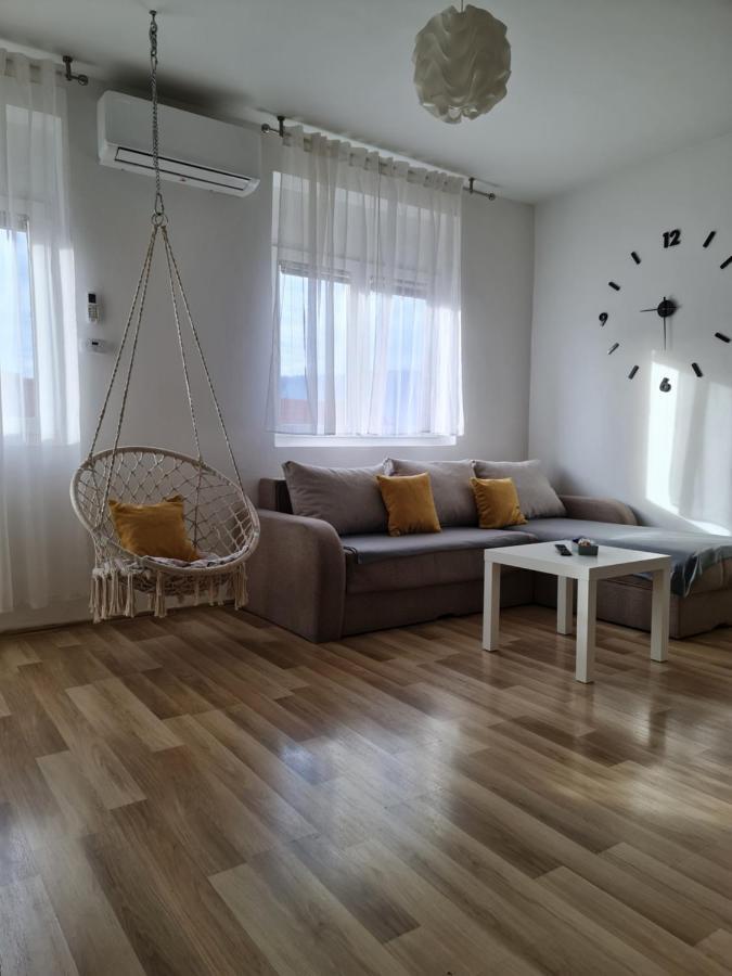 Apartment Pemper - Self Check In And Check Out Otočac Extérieur photo