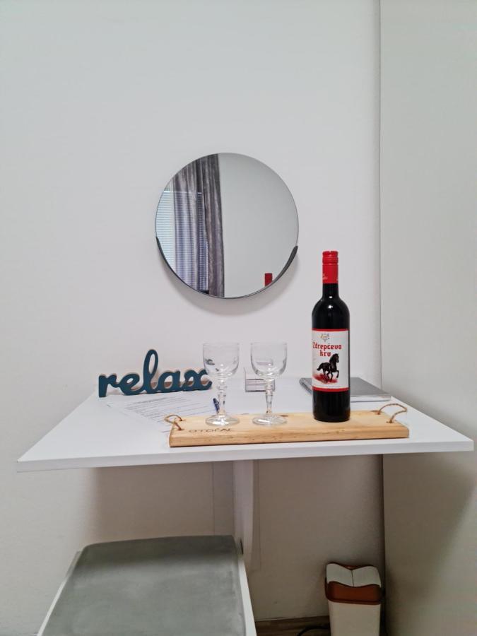 Apartment Pemper - Self Check In And Check Out Otočac Extérieur photo