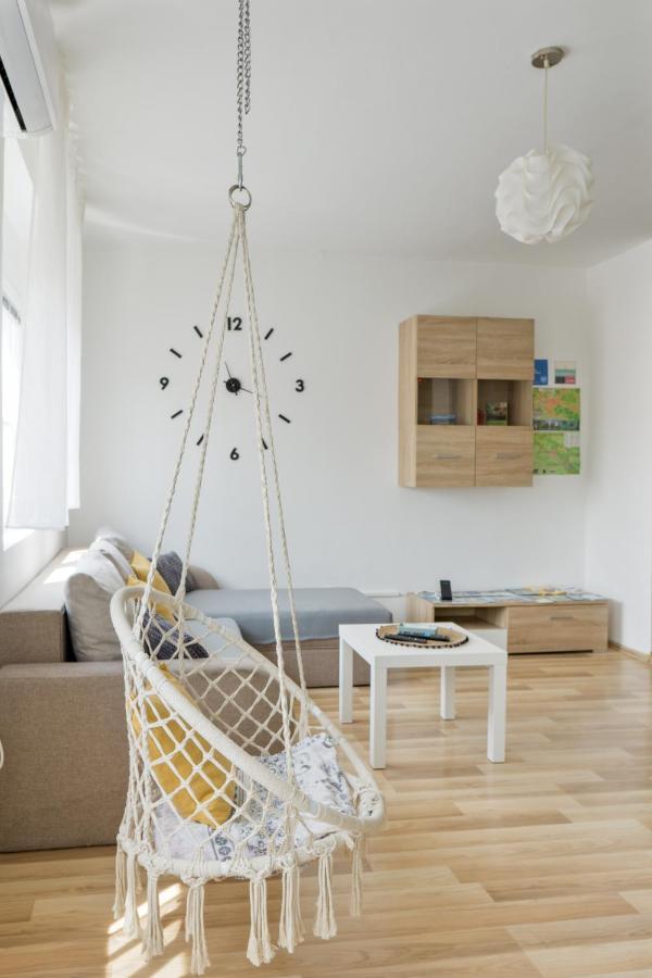 Apartment Pemper - Self Check In And Check Out Otočac Extérieur photo