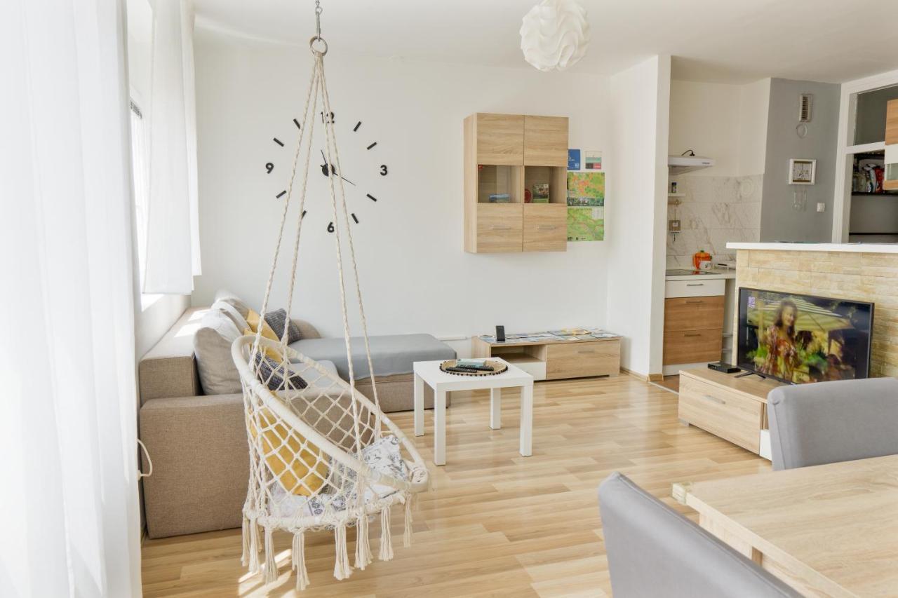 Apartment Pemper - Self Check In And Check Out Otočac Extérieur photo