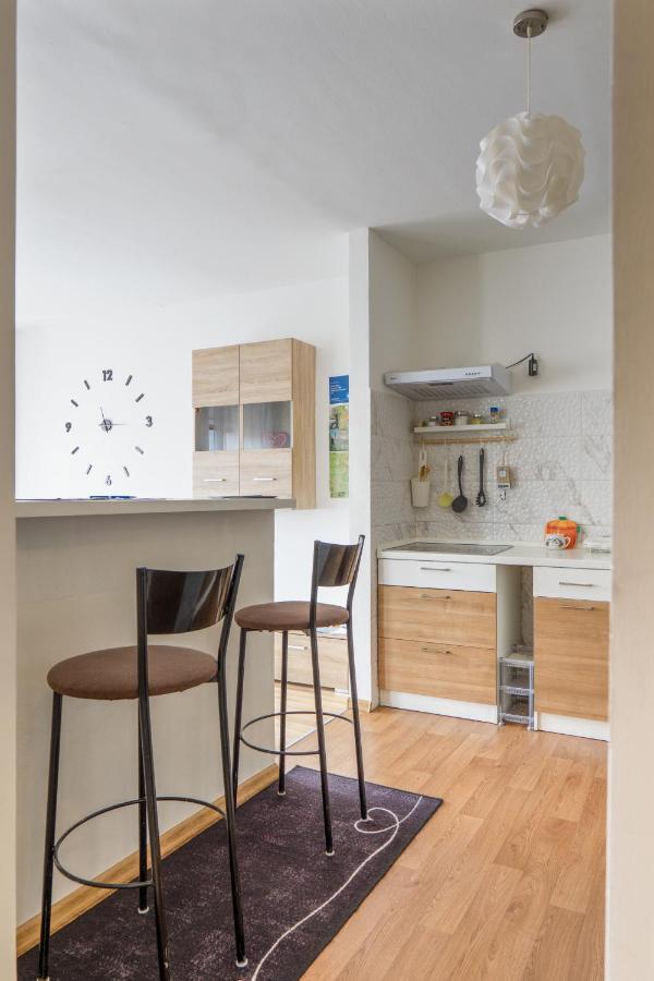 Apartment Pemper - Self Check In And Check Out Otočac Extérieur photo